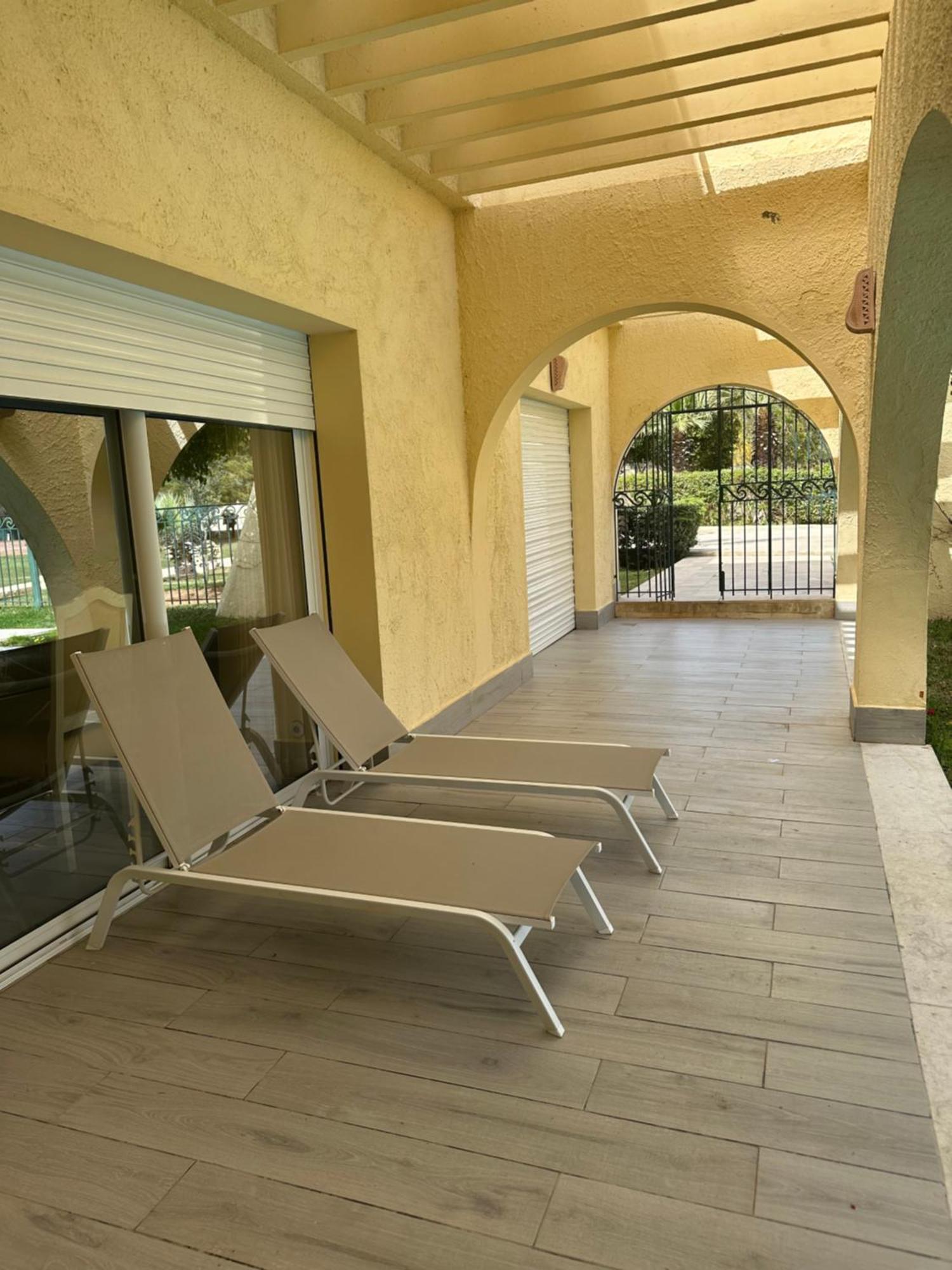 Апарт отель Penthouse Cosy Avec Piscine Privee Ла-Марса Экстерьер фото